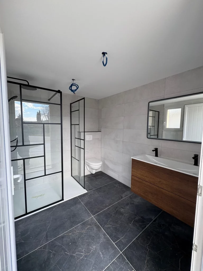 Aménagement et rénovation de sanitaire et plomberie à Bourg en Bresse