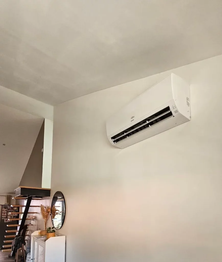 Installation de climatisation dans maison individuelle à Neuville sur Ain